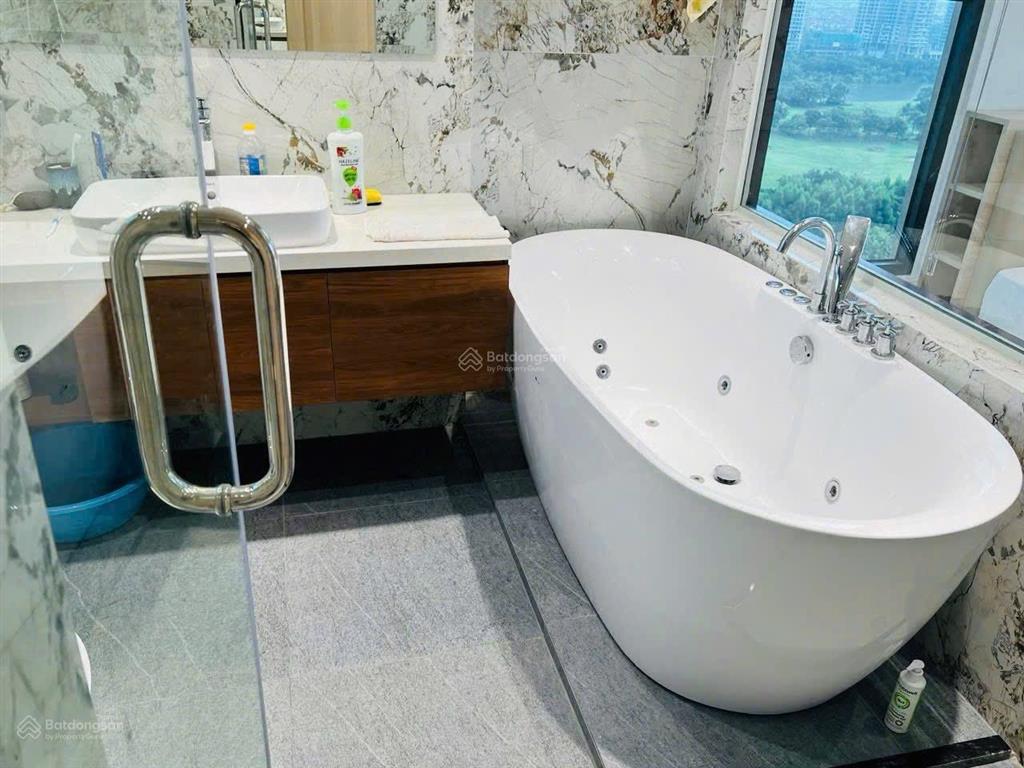 Chuyển nhượng căn hộ park premium thang máy riêng 152m2 full nội thất cao cấp. gb 13,xty