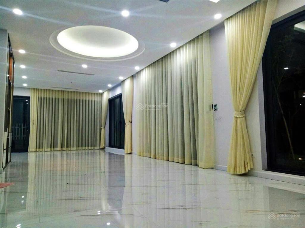 Cần cho thuê bt lâu dài khu mimosa, 189m2, full đồ đẹp. chỉ việc xách valy vào ở.