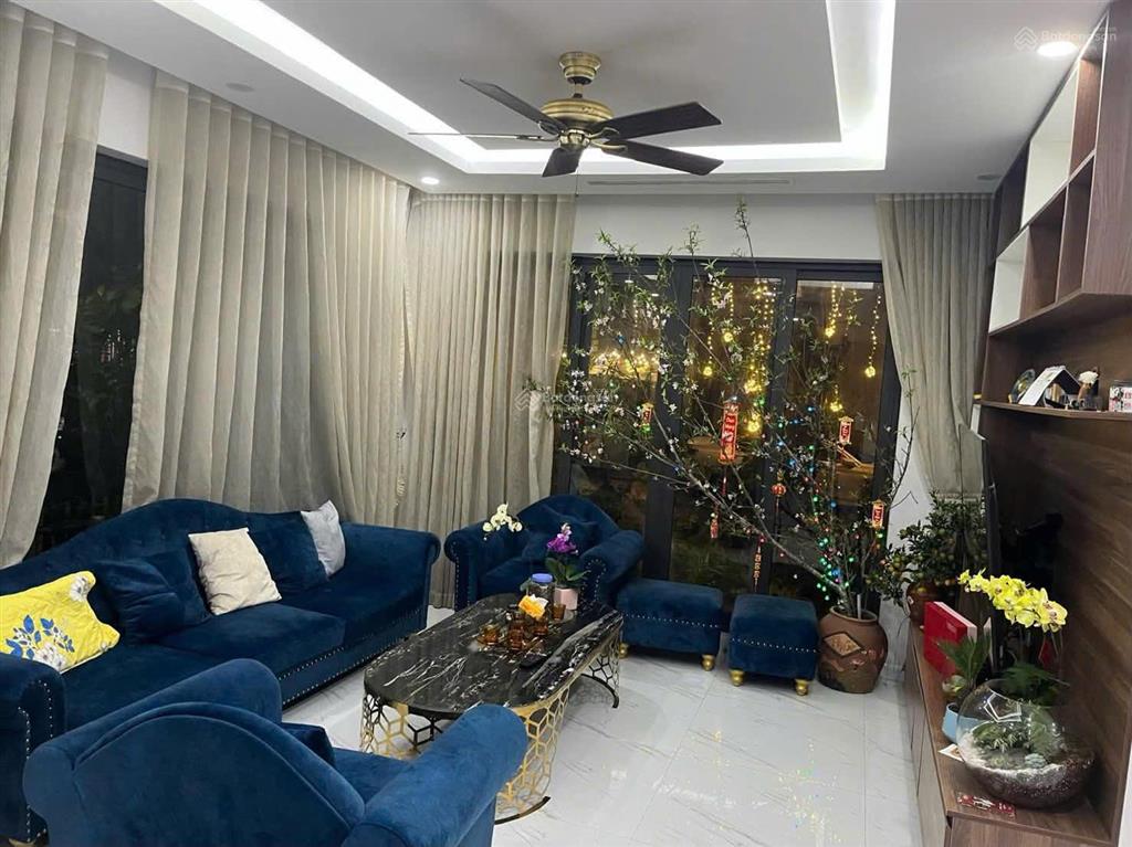 Cần cho thuê bt lâu dài khu mimosa, 189m2, full đồ đẹp. chỉ việc xách valy vào ở.