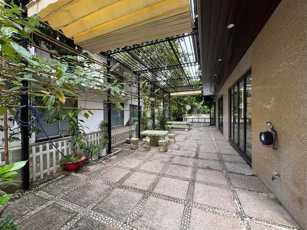 Cho thuê btsltm mimosa thảo nguyên, 250m2, hoàn thiện 4t. 30tr/1th
