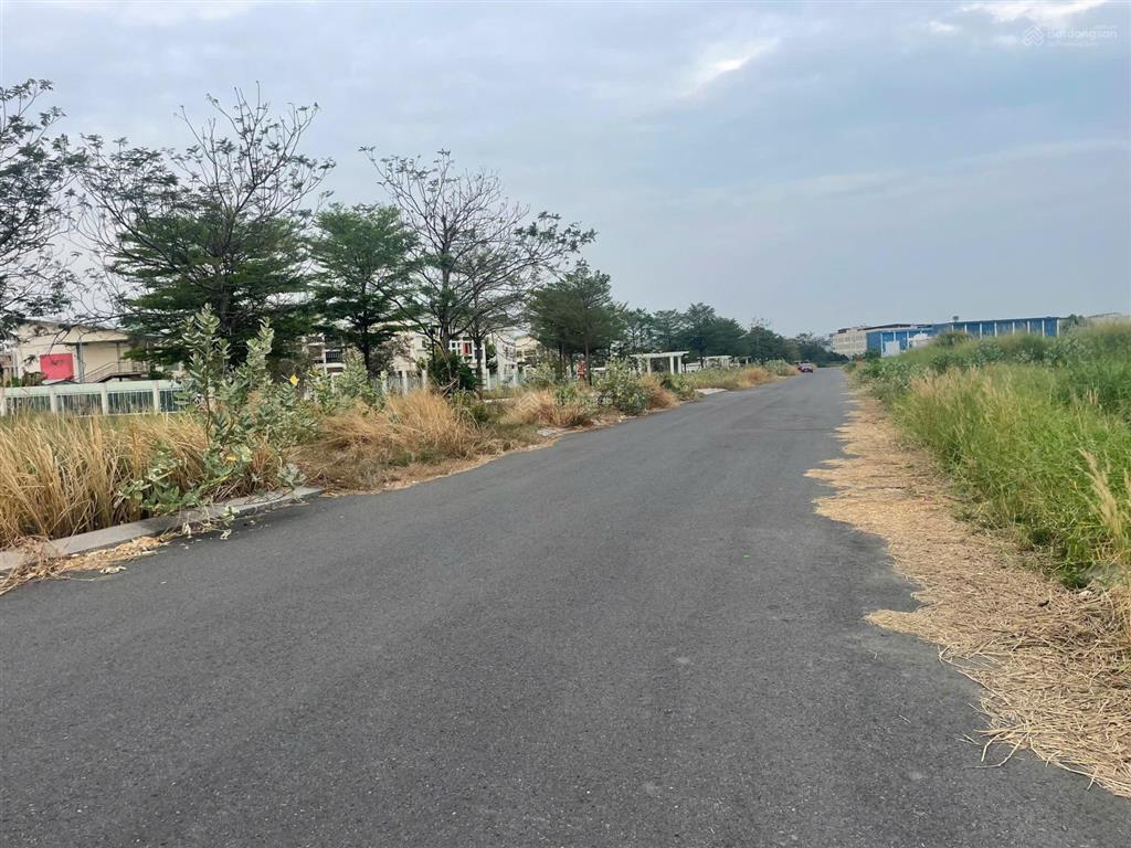 Bán đất nền tđc đại nhân diện tích 5x19n ngay kđt vạn phúc giá cực tốt chỉ 9,6 tỷ.  0901 461 ***