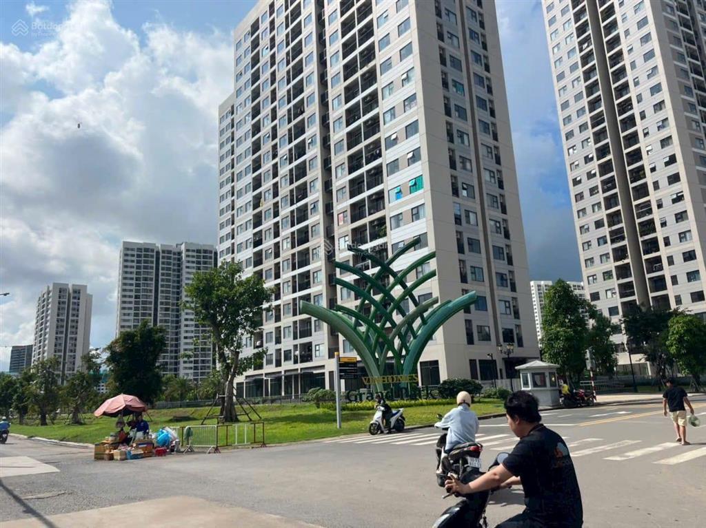 Chủ gửi cần bán gấp nền 7x21m mt 3c ngay trường học cạnh vinhomes, giá tốt chỉ 8 tỷ