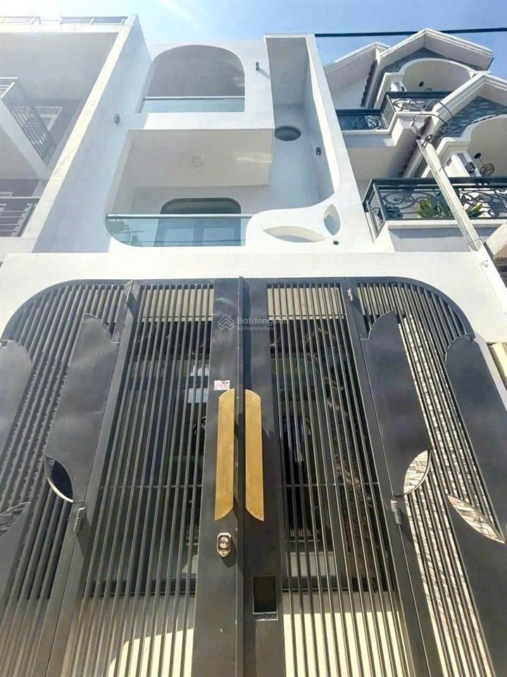 Chính chủ ngộp bank cần bán gấp nhà mới xây 100% 1t 2l cạnh vinhomes grand park giá chỉ 4,9 tỷ.