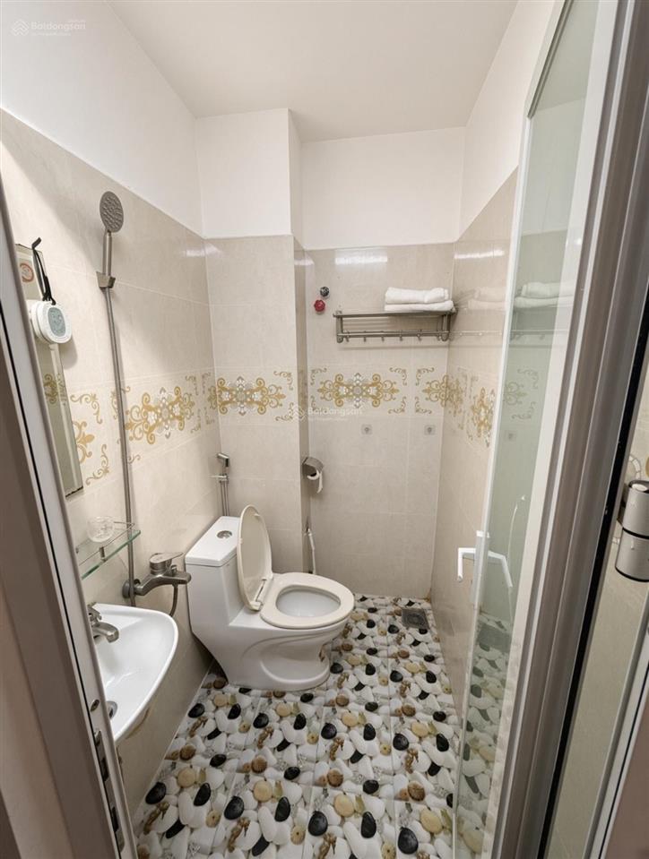 Cho thuê cc mini 1pn 1wc tại cống quỳnh, 5,3 triệu, 18m2, nhiều tiện ích