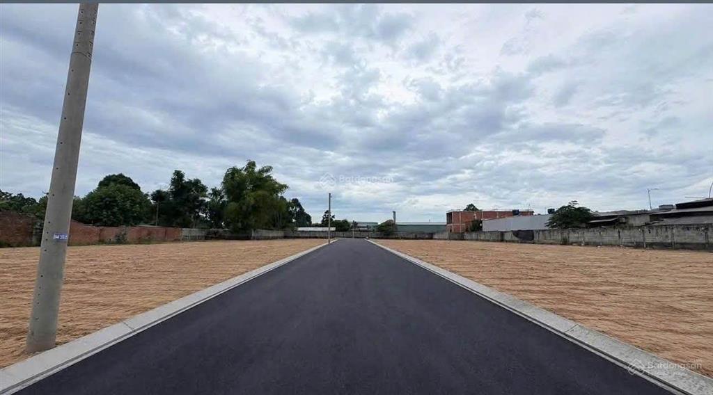 Bán đất tại nam sơn, hòa tiến, 1,5 tỷ, 122m2, giá cực chất uy tín
