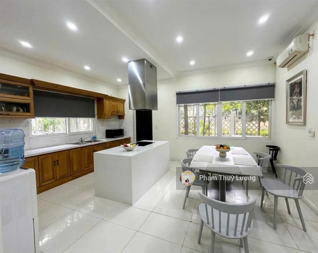 Cho thuê liền kề 163m2 tại mailand hanoi city, nhà có thang máy. rộng hơn căn biệt thự