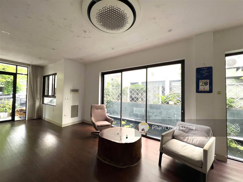 Bán btsl 5pn, 5wc, 123m2, tại vinhomes thăng long, giá 24 tỷ vnd, chính chủ, hot!