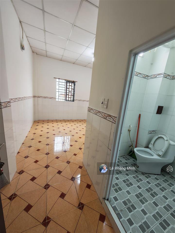 Bán gấp nhà 98m2 trệt hai lầu + 6 phòng trọ đường 8m bình hòa 24, giáp ranh bình chiểu thủ đức