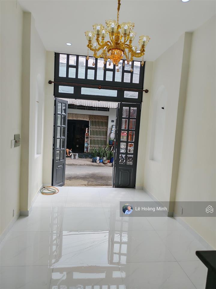 Bán gấp nhà 98m2 trệt hai lầu + 6 phòng trọ đường 8m bình hòa 24, giáp ranh bình chiểu thủ đức