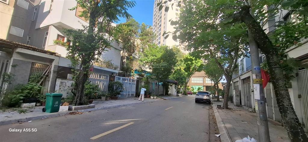 Bán liền kề văn phú hà đông. dt 90m². giá tốt