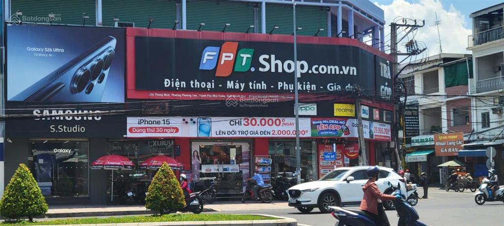 Cho thuê mặt bằng góc thống nhất  phương sài, vị trí siêu đẹp
