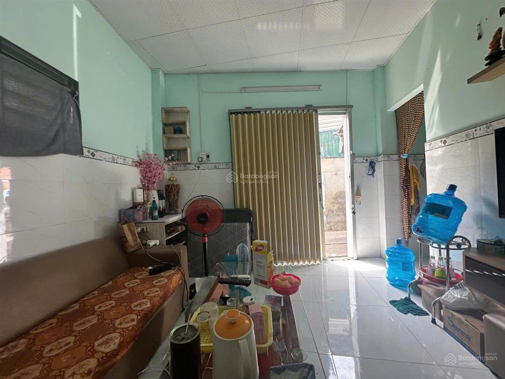 Nhà 2 tầng phước hải, nha trang  cách đường phùng thế tài vài bước chân  giá chỉ 3 tỷ