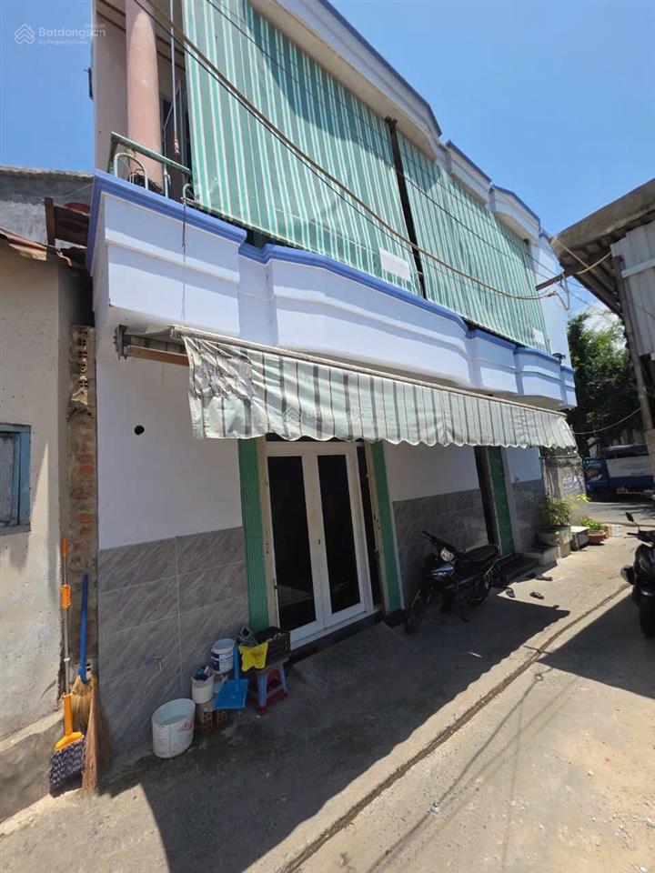 Nhà 2 tầng phước hải, nha trang  cách đường phùng thế tài vài bước chân  giá chỉ 3 tỷ