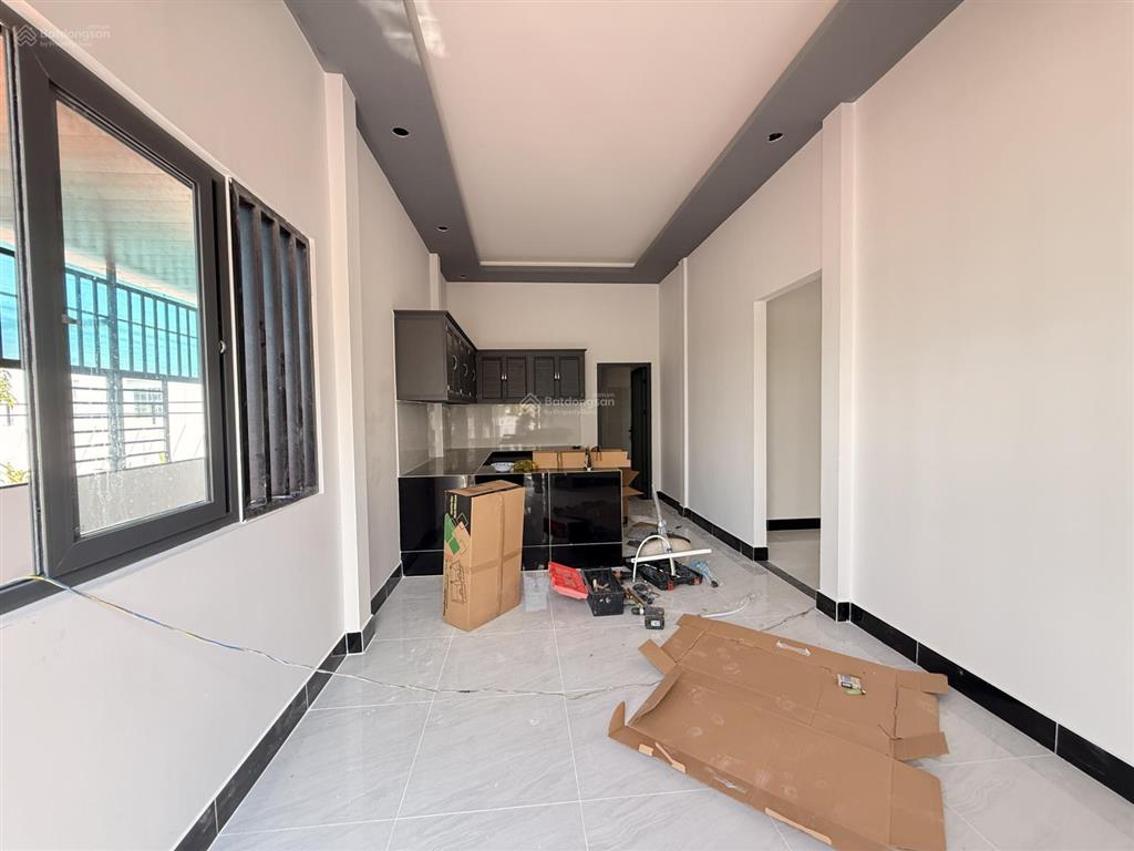 Cần bán nhà vườn 886m2 full thổ cư mặt tiền đường ô tô mới xây 100% chất nghĩ dưỡng tại long an