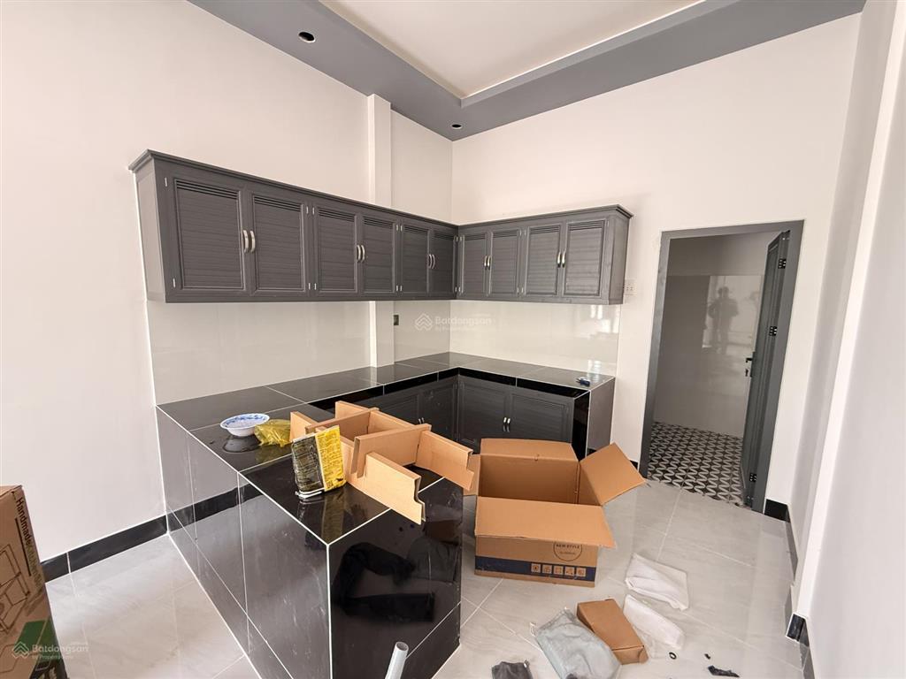 Cần bán nhà vườn 886m2 full thổ cư mặt tiền đường ô tô mới xây 100% chất nghĩ dưỡng tại long an