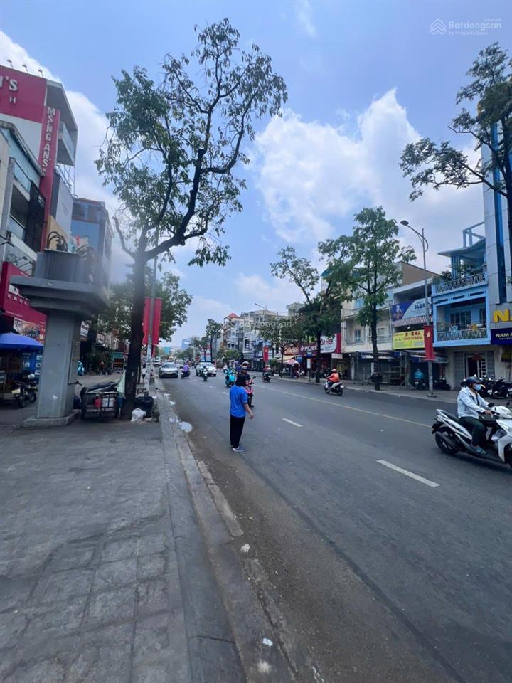 Phải nhanh mới kịp! nhà mtkd đoạn vip nhất hậu giang, gần chợ bình tây quận 6