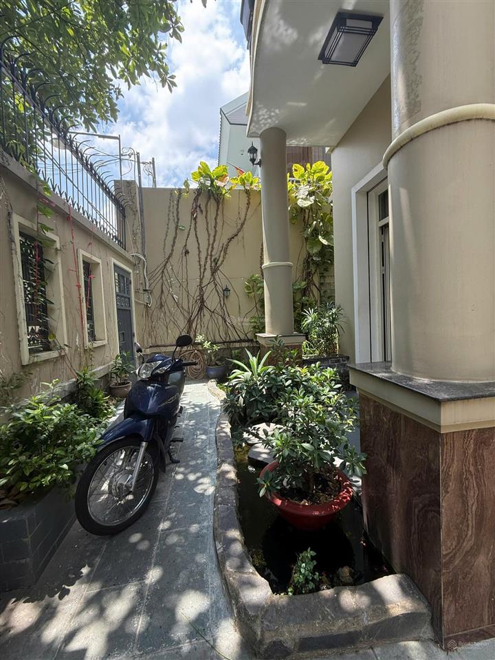 Biệt thự khu tên lửa, bình tân (8x21m), giá chỉ 22.5 tỷ, còn bớt