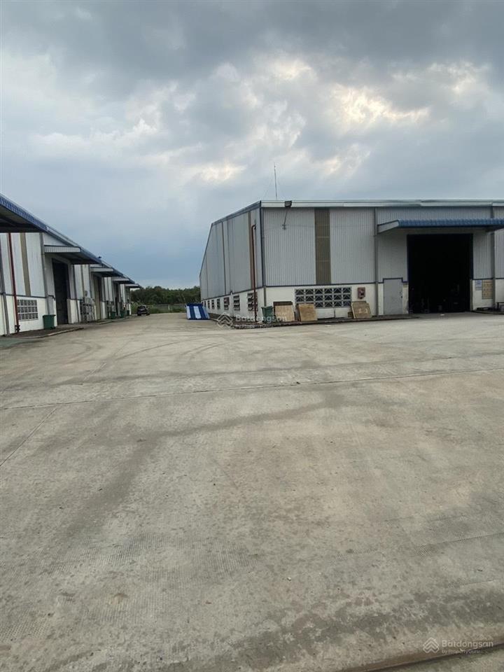 Cho thuê nhà xưởng 960 m2  kcn thái hòa (đức hòa, long an)