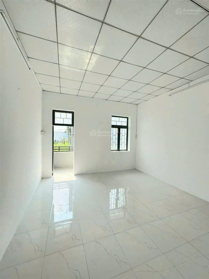 Bán nhà phố dt 110m2 dọn vào ở ngay