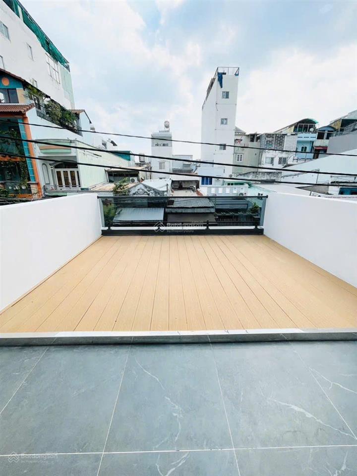 Nhà 3 lầu 4 phòng ngủ mới đẹp  dt 80m2 full nội thất giá chỉ 1 tỷ 950 triệu  700tr dọn vào ở