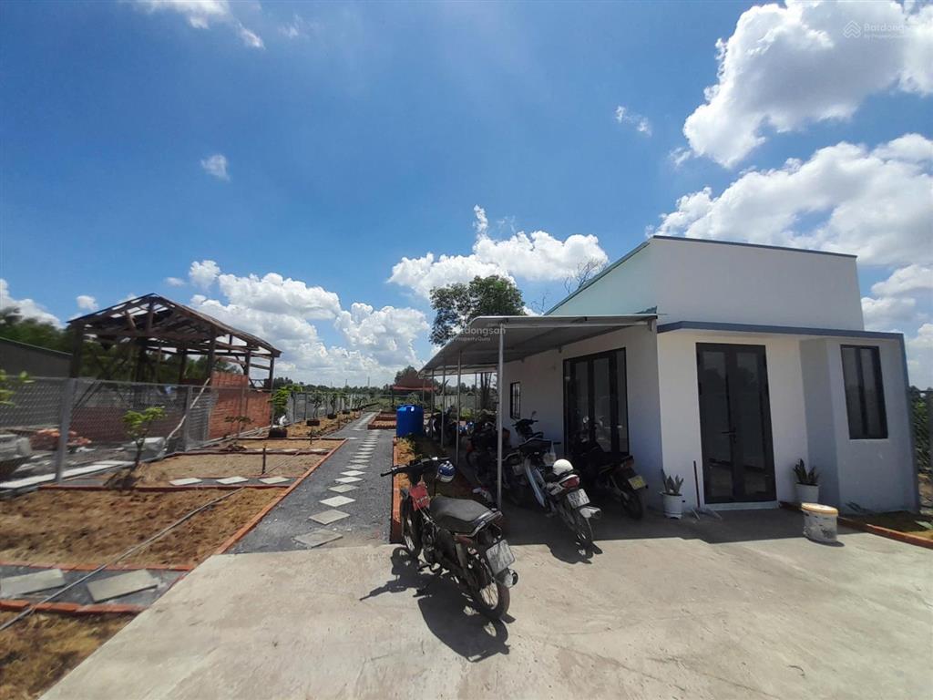 1,5 tỷ nhà vườn nghỉ dưỡng 1225m2 ngang 14x 91m shr. nhà mới vô ở ngay. y hình