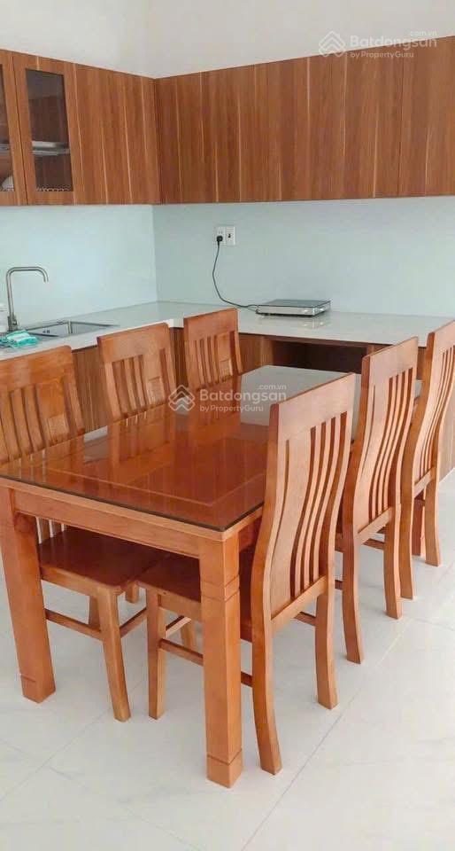 Thanh lý gấp nhà xã tân nhựt, bình chánh dt 100m2 giá thỏa thuận