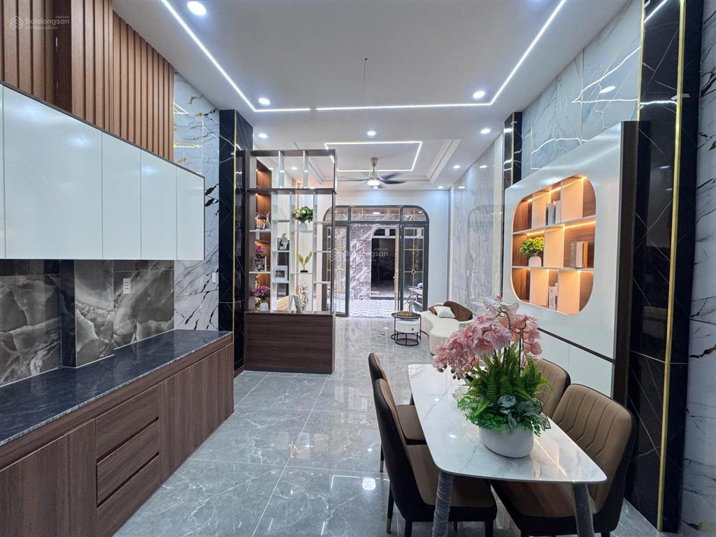 Nhà 1 trệt 1 lầu 1 tỷ350 thương lượng dt 48m2 sổ hồng riêng mỹ yên