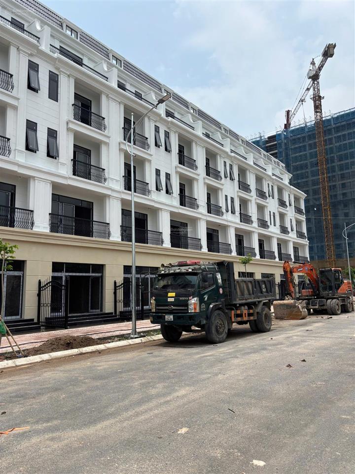 Hàng hiếm rice city long châu 82m, view hồ, kề 3 tòa chung cư giá 28 tỷ 0964 364 ***