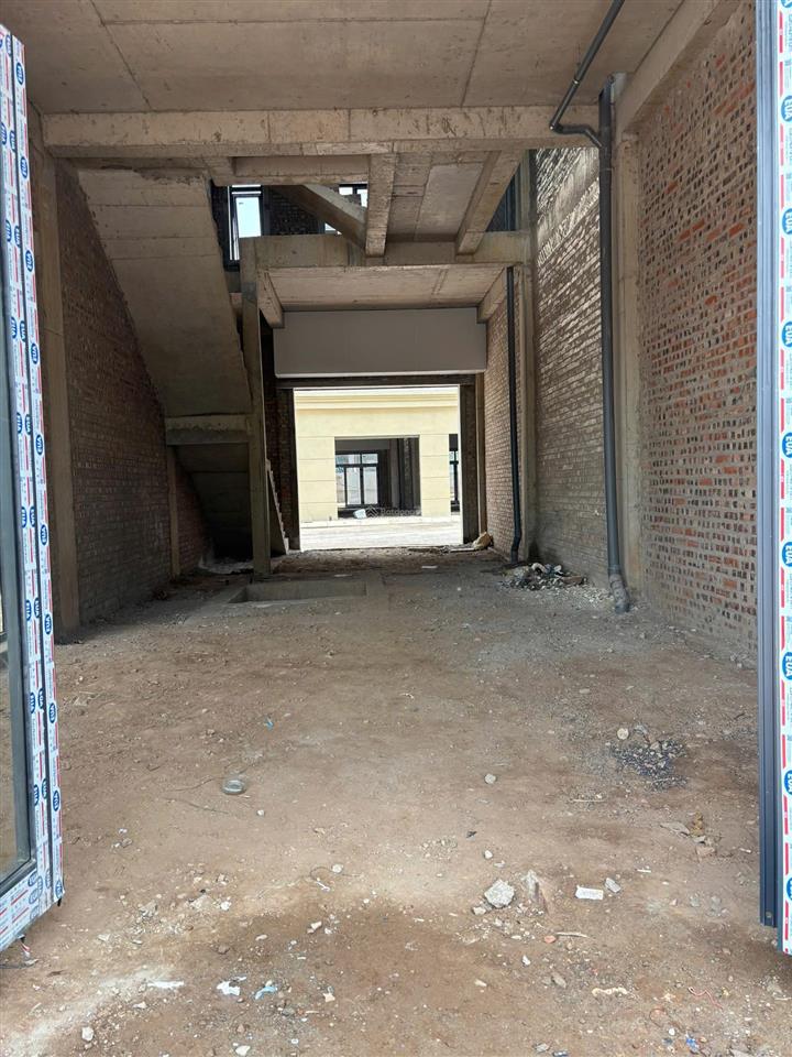 Hàng hiếm rice city long châu 82m, view hồ, kề 3 tòa chung cư giá 28 tỷ 0964 364 ***