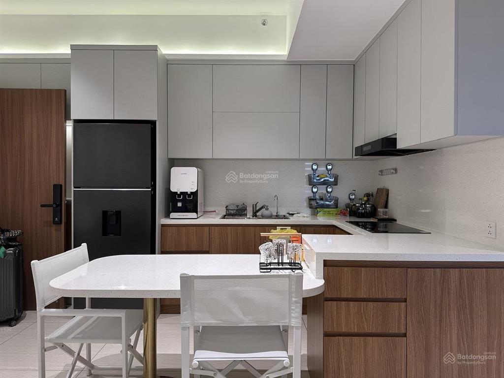 Cho thuê cc 3pn, 2wc tại swan bay, 13 triệu, 105m2, hot!