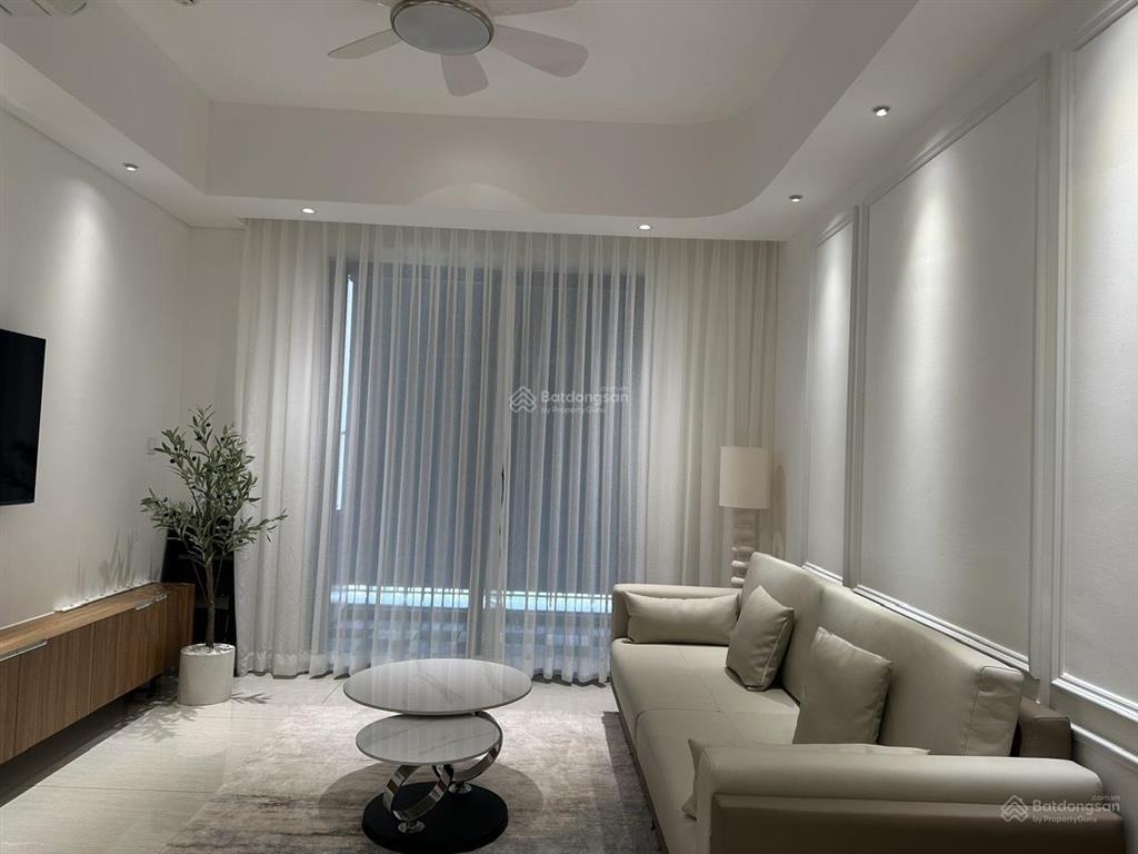 Cho thuê cc 3pn, 2wc tại swan bay, 13 triệu, 105m2, hot!