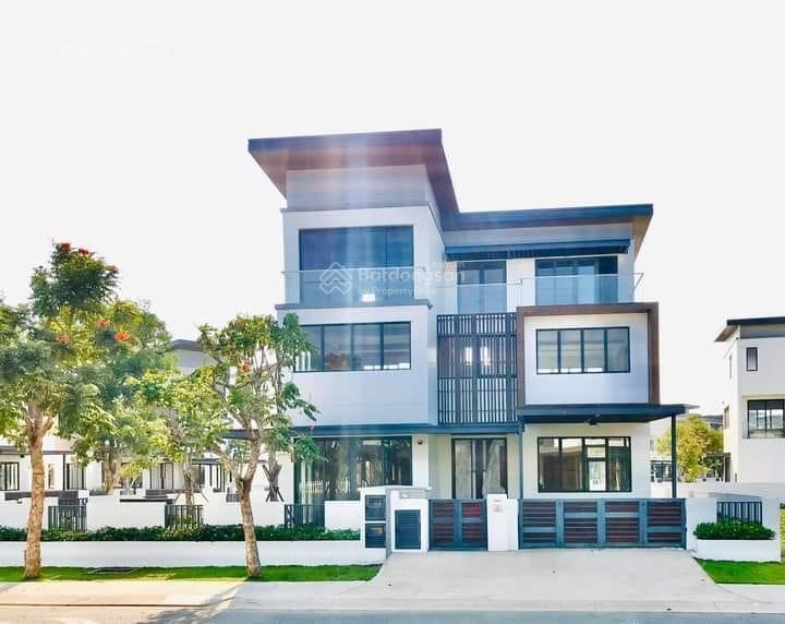 Nắm chính chủ hàng chuyển nhượng bt swan bay, hotline 0909 165 ***