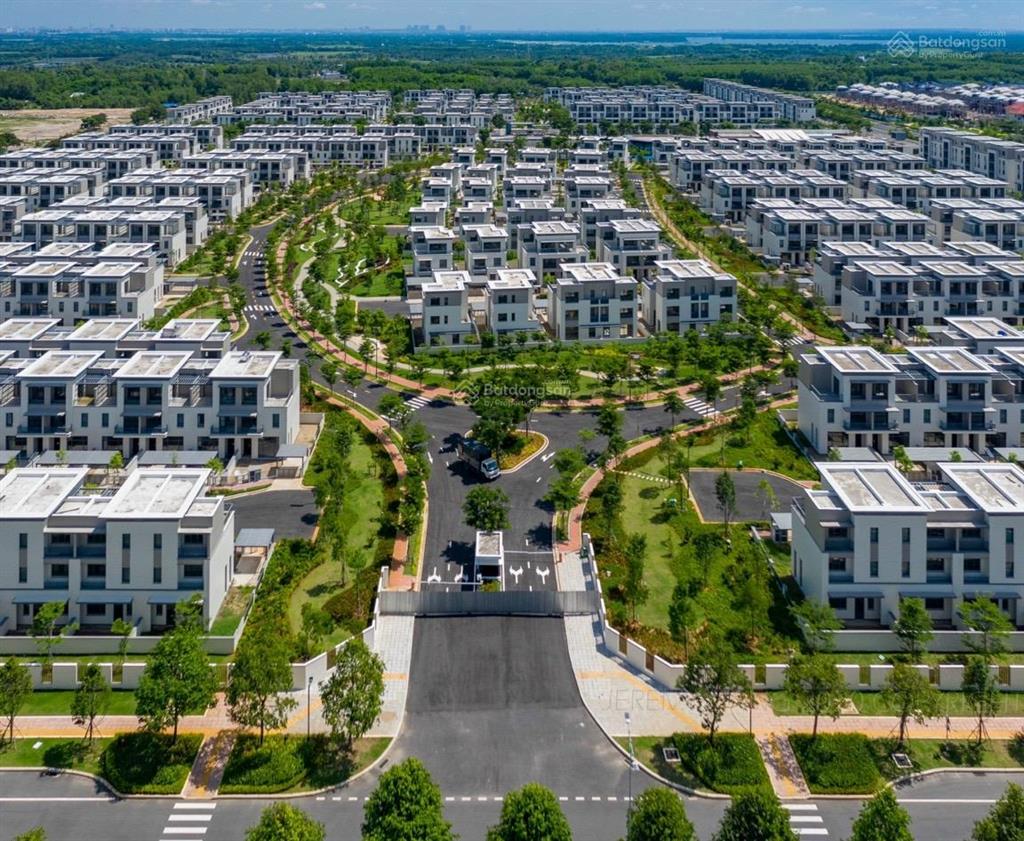 Nắm chính chủ hàng chuyển nhượng bt swan bay, hotline 0909 165 ***