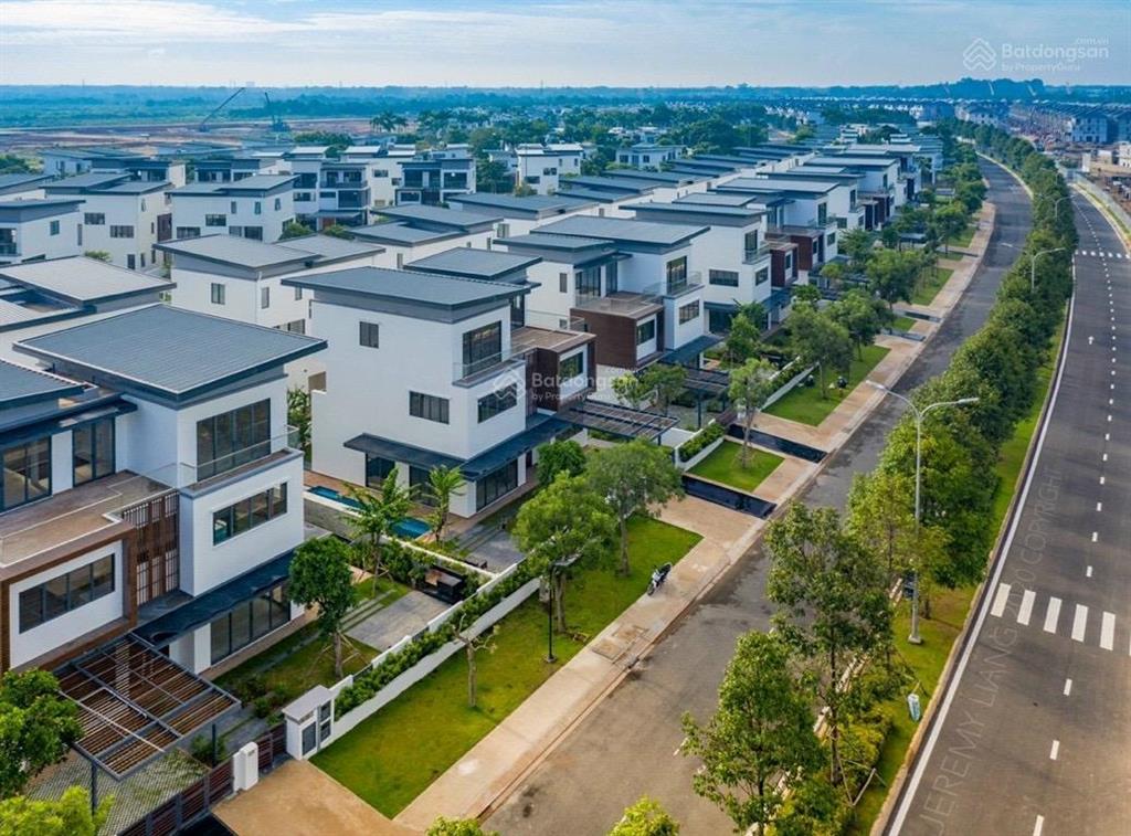 Nắm chính chủ hàng chuyển nhượng bt swan bay, hotline 0909 165 ***