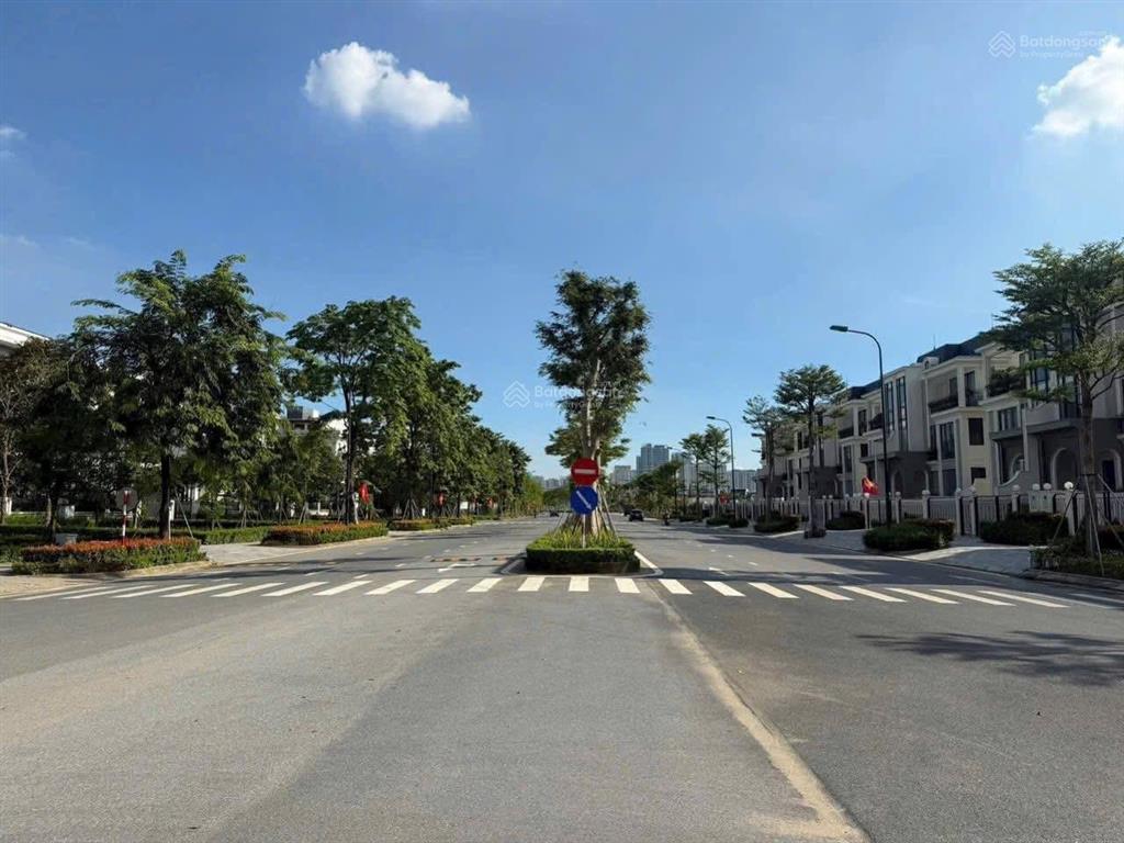 Bán biệt thự đơn lập xây mới kđt foresa villa, xuân phương, giá tốt,  0943 926 ***