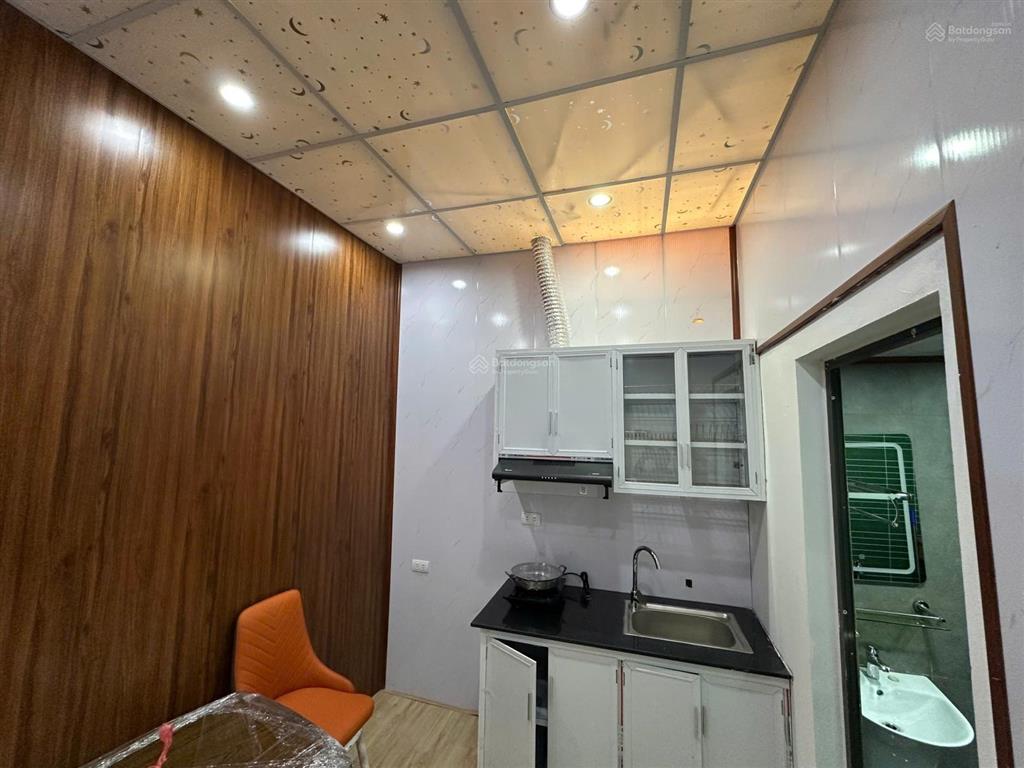 Cho thuê căn hộ studio tại 18 phố hàm long chỉ hơn 5 tr