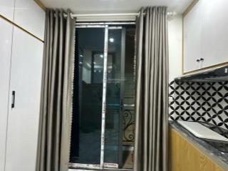 Chính chủ cho thuê căn hộ cao cấp, 2 giường, full đồ, giá 4.xtr, 236 khương đình