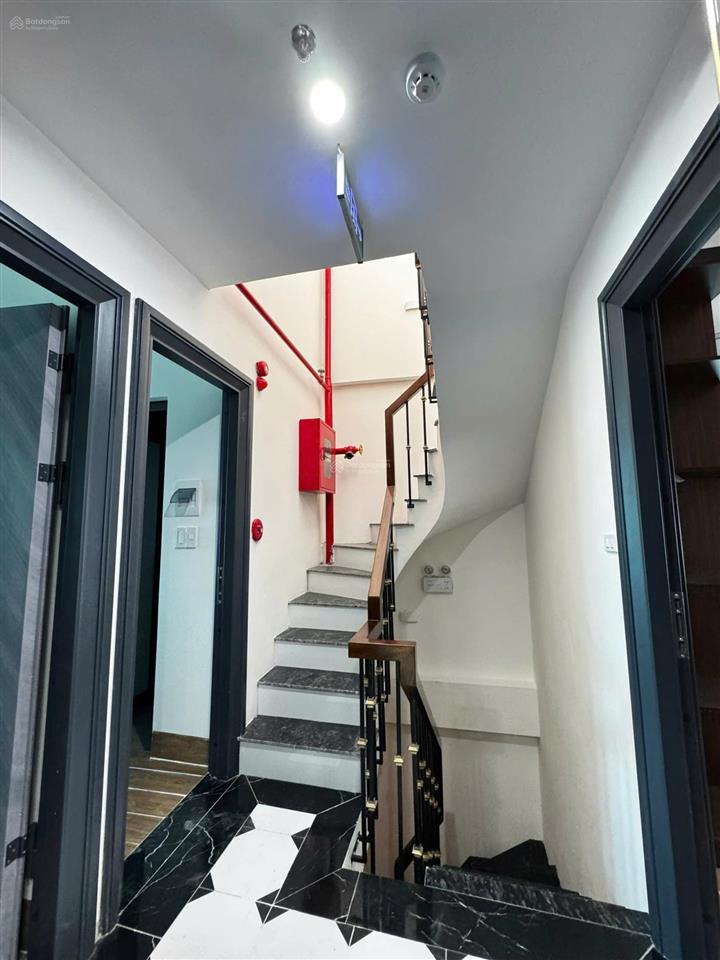 Chính chủ cần bán gấp toà nhà apartment, full đồ , nội thất cao cấp, kết cấu thi công đúng như tk