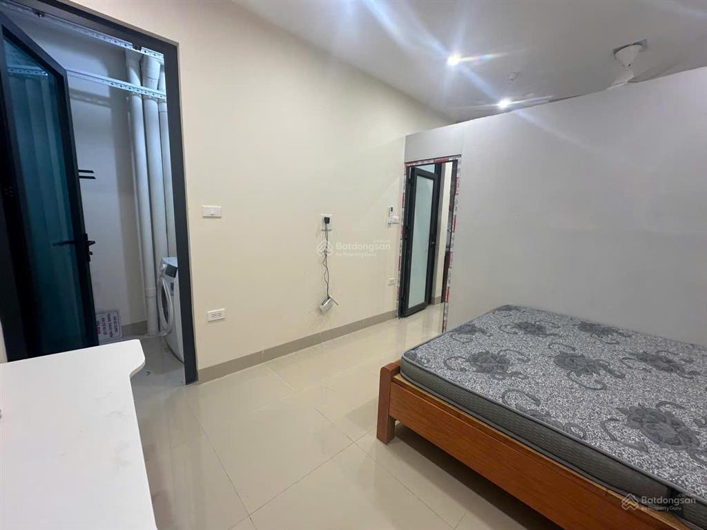 Chính chủ cho thuê căn hộ cao cấp, pccc đầy đủ tại 1061 hồng hà  hoàn kiếm, canh 3 bệnh viện lớn