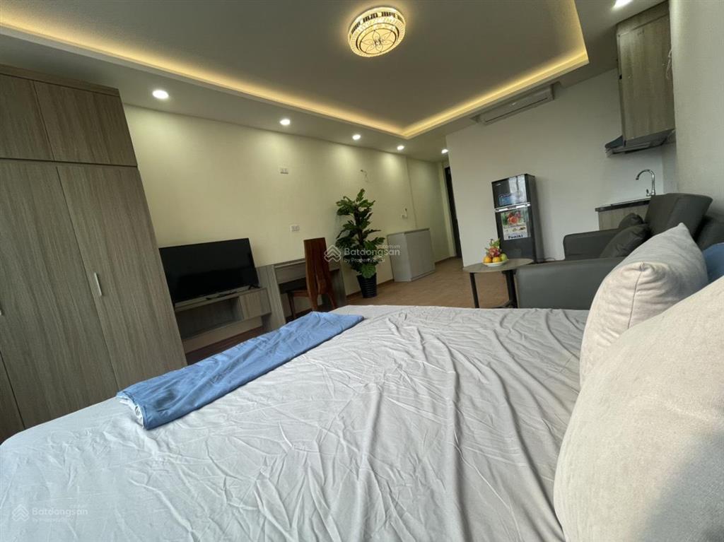 Căn hộ cao cấp 40m², full tiện nghi, ô tô lùi tận cửa ở nguyễn khang
