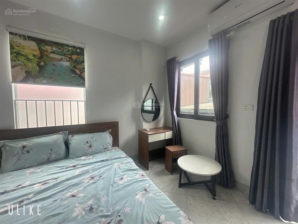 Cho thuê căn hộ dịch vụ cao cấp, có ban công, full đồ, giá còn 4.xtr nhà mới xây xong 136 quan nhân