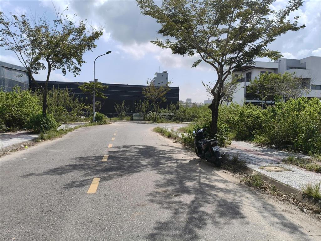 Bán đất nam hoà xuân đường phan huỳnh điểu b2.61 lô 3x sạch đẹp giá 6ty5.  0932 558 ***