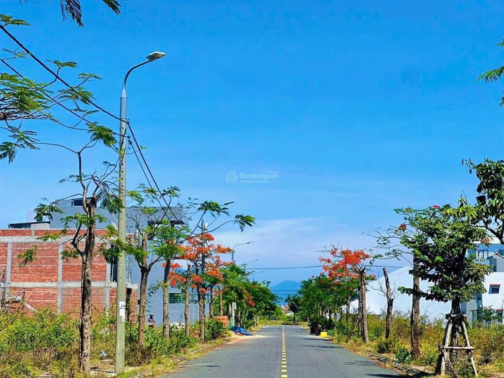 Bán đất đầm sen nam hòa xuân gần công viên b2.114 lô 4x giá chỉ 4ty3.  0932 558 ***