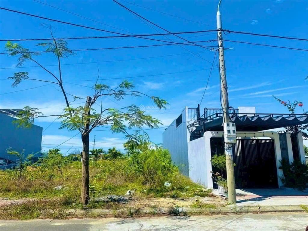 Bán đất đầm sen nam hòa xuân gần công viên b2.114 lô 4x giá chỉ 4ty3.  0932 558 ***