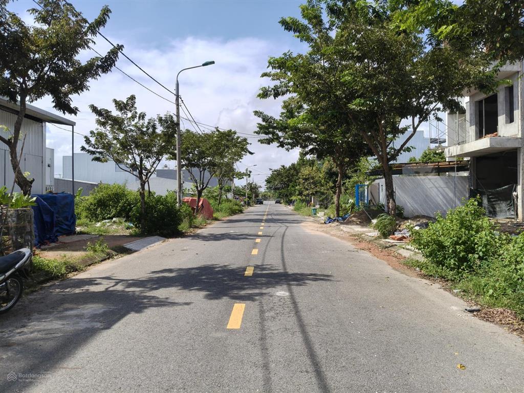 Bán đất nam hòa xuân đường thông 7m5 đức tín b2.92 lô 7x đông nam giá 4ty2.  0932 558 ***