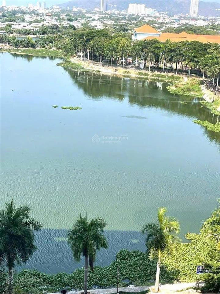Bán gấp căn hộ 2pn, 2wc lakeside view hồ đẹp lãng mạn, chỉ với 2,55 tỷ, 70m2