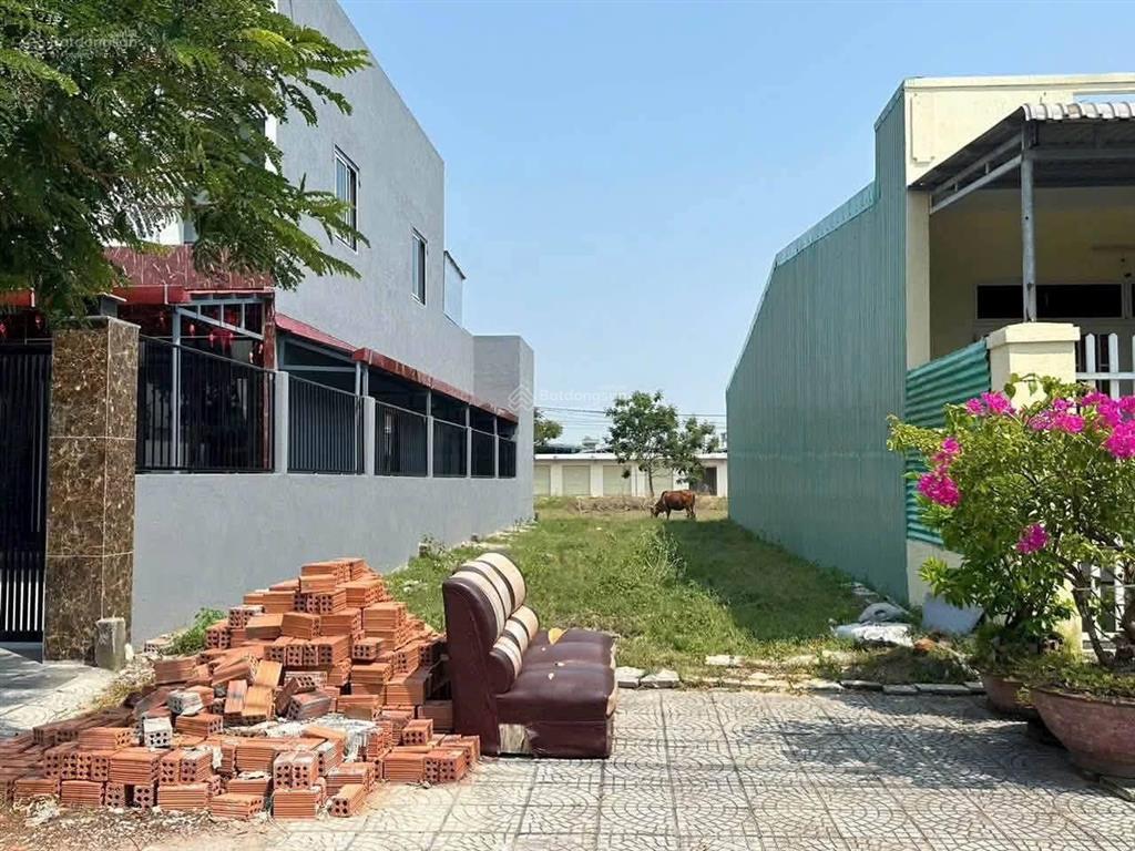 Sụp hầm! bán nhanh lô ngay chợ điện ngọc dt 168,6m2 giá 3,2 tỷ  0905 696 ***