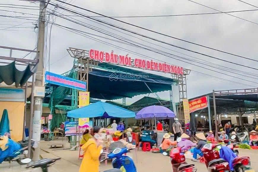 Thanh lý gấp! chào lô ngay chợ điện ngọc dt 147 m2 đường 40m giá 3.3 tỷ,  0905 696 ***