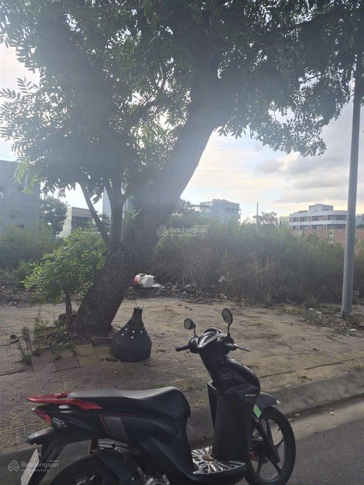 Sụp hầm! bán nhanh lô trịnh hoài đức đường 23m25 kđt 1b ngay fpt giá 4.9 tỷ  0905 696 ***