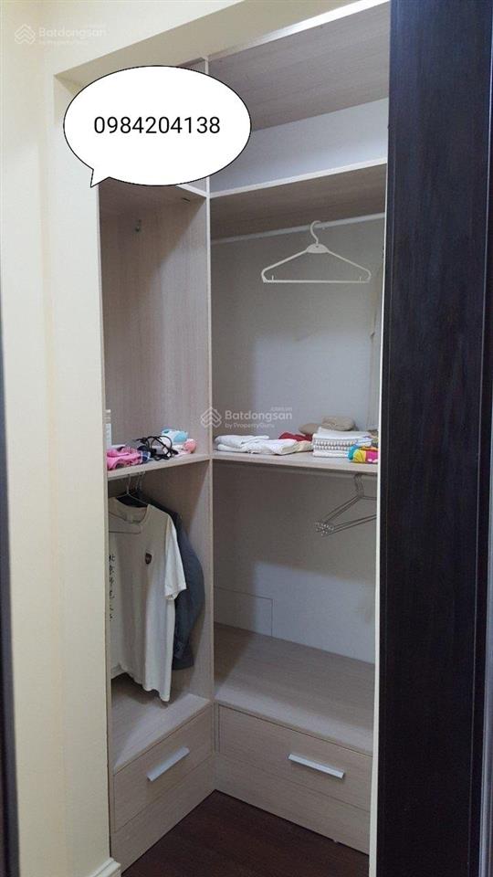 Cần cho thuê liền kề full đồ, giá cho thuê là 17 triệu / tháng, 4 ngủ. call 0984 204 ***